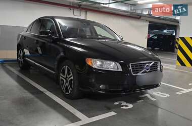 Ціни Volvo S80 Бензин