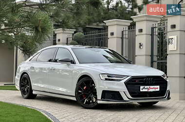 Цены Audi S8 Бензин