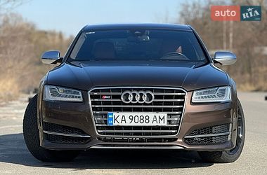 Ціни Audi S8 Бензин