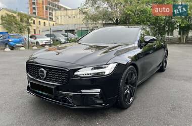 Цены Volvo S90 Бензин