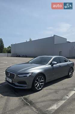 Цены Volvo S90 Бензин