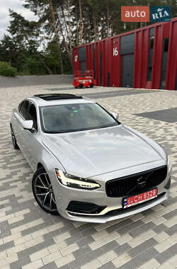 Ціни Volvo S90 Бензин