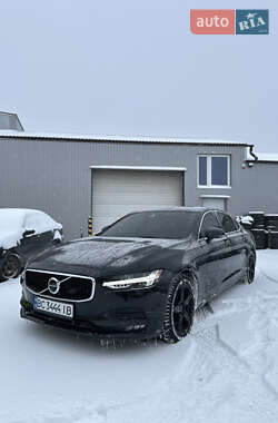 Цены Volvo S90 Бензин