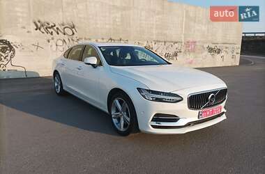 Ціни Volvo S90 Бензин