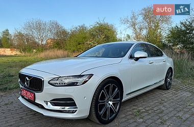 Ціни Volvo S90 Бензин