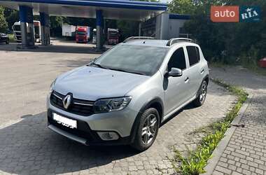 Цены Renault Sandero StepWay Бензин