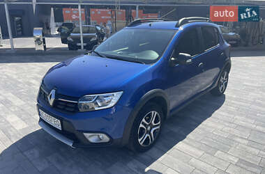 Цены Renault Sandero StepWay Бензин