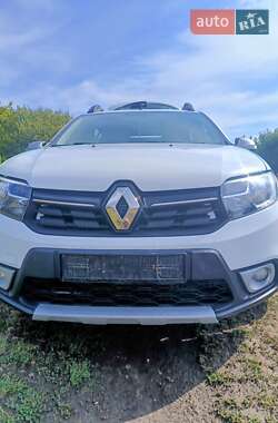 Цены Renault Sandero StepWay Бензин