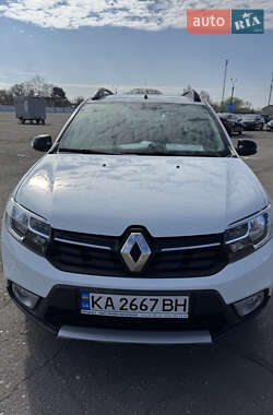Цены Renault Sandero StepWay Бензин