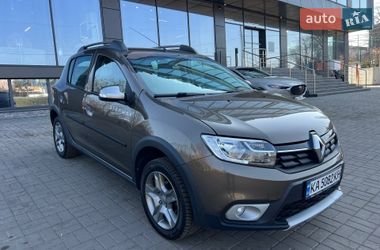 Цены Renault Sandero StepWay Бензин