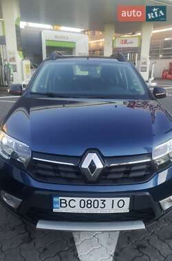 Ціни Renault Sandero Бензин