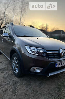 Цены Renault Sandero Бензин