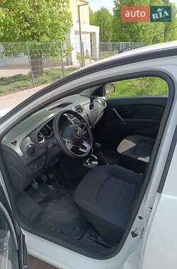 Ціни Renault Sandero Бензин