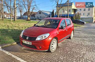 Ціни Renault Sandero Бензин