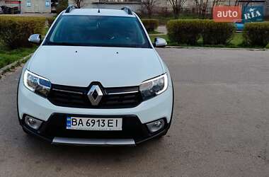 Ціни Renault Sandero Бензин