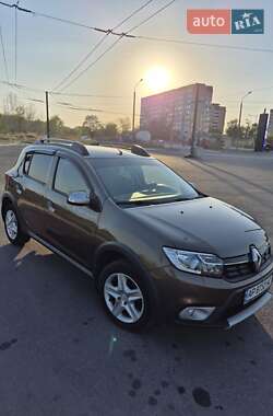 Ціни Renault Sandero Бензин