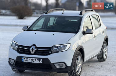 Ціни Renault Sandero Бензин