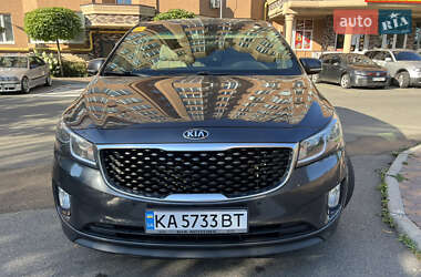 Ціни Kia Sedona Бензин