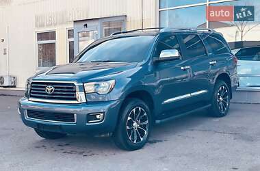Цены Toyota Sequoia Бензин