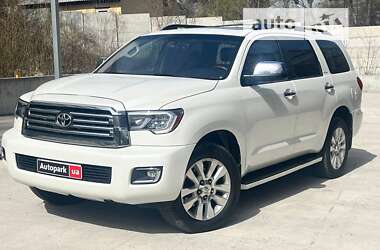 Цены Toyota Sequoia Бензин