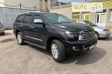 Цены Toyota Sequoia Бензин