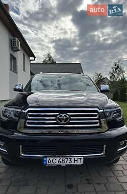 Цены Toyota Sequoia Бензин