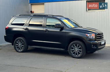 Цены Toyota Sequoia Бензин