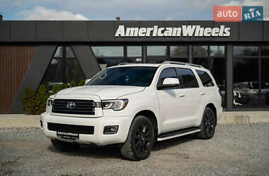 Цены Toyota Sequoia Бензин