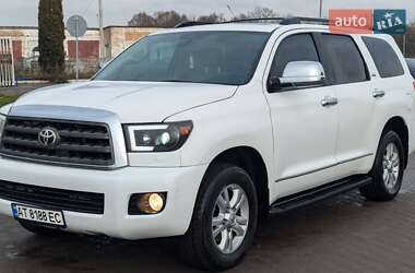 Цены Toyota Sequoia Бензин
