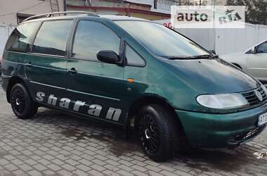 Ціни Volkswagen Sharan Бензин