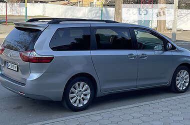 Цены Toyota Sienna Бензин