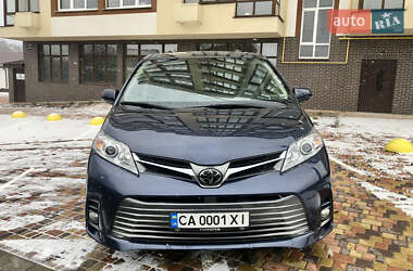 Ціни Toyota Sienna Бензин