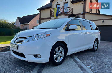 Цены Toyota Sienna Бензин