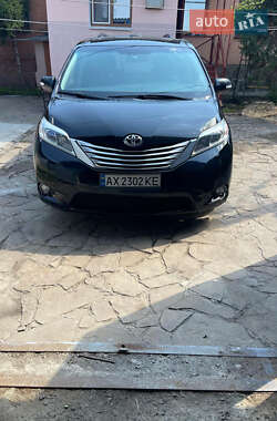Цены Toyota Sienna Бензин