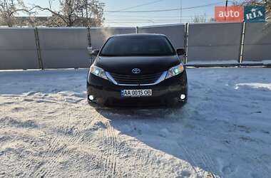 Цены Toyota Sienna Бензин