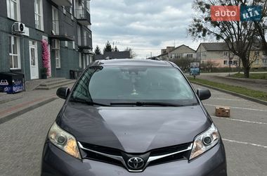 Цены Toyota Sienna Бензин