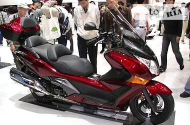 Ціни Honda Silver Wing 400 Бензин