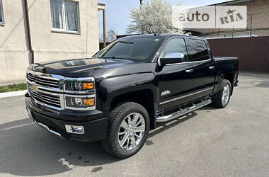 Цены Chevrolet Silverado Бензин