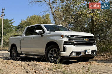 Ціни Chevrolet Silverado Бензин