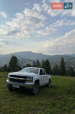 Цены Chevrolet Silverado Бензин