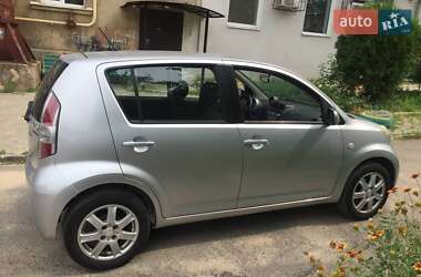Цены Daihatsu Sirion Бензин