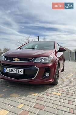Цены Chevrolet Sonic Бензин