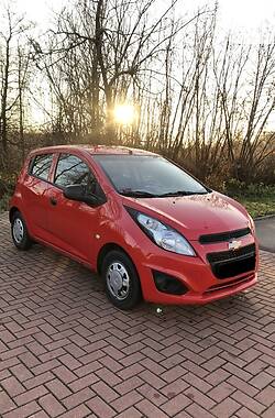 Ціни Chevrolet Spark Бензин