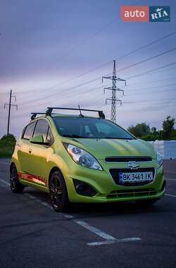 Ціни Chevrolet Spark Бензин