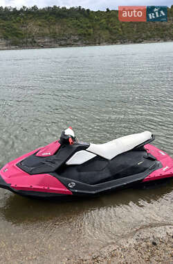 Цены BRP Spark Бензин