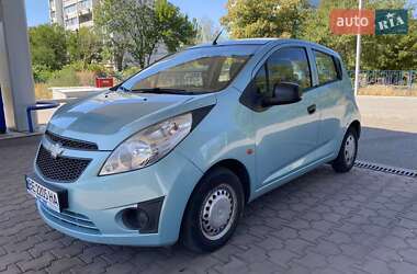 Ціни Chevrolet Spark Бензин