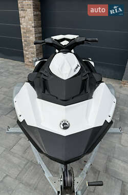 Цены BRP Spark Бензин