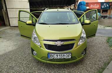 Ціни Chevrolet Spark Бензин