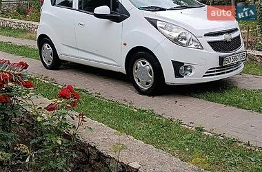 Ціни Chevrolet Spark Бензин