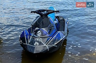Цены BRP Spark Бензин